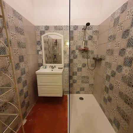 Maison Bourgeoise Avec Piscine Privee Casa de Férias *