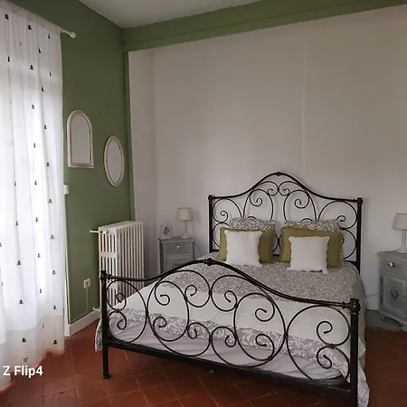 Prázdninový dům Maison Bourgeoise Avec Piscine Privee