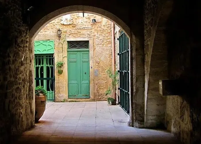 Maison Bourgeoise Avec Piscine Privee