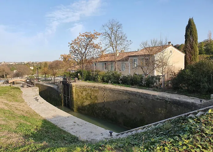 Maison Bourgeoise Avec Piscine Privee Casa de Férias *