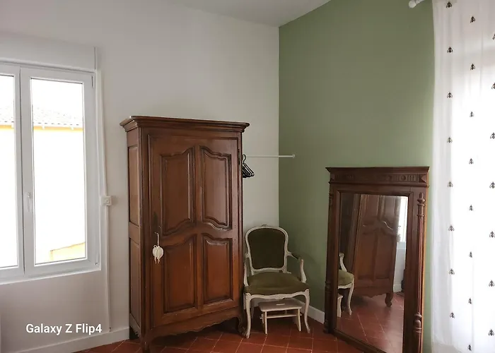 Maison Bourgeoise Avec Piscine Privee Casa de Férias